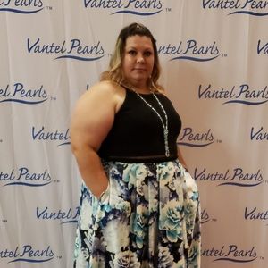 Meet your Posher, Destiny